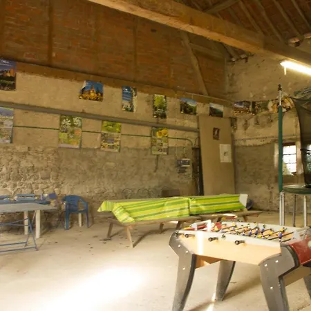 Champetre Avec Piscine Et Wifi A - Fr-1-489-231 Дом отдыха Souvigny