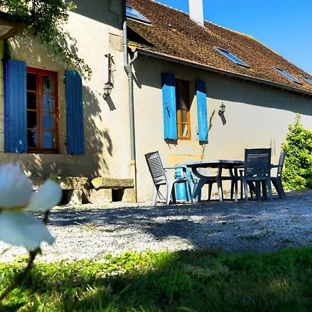 Champetre Avec Piscine Et Wifi A - Fr-1-489-231 * Souvigny