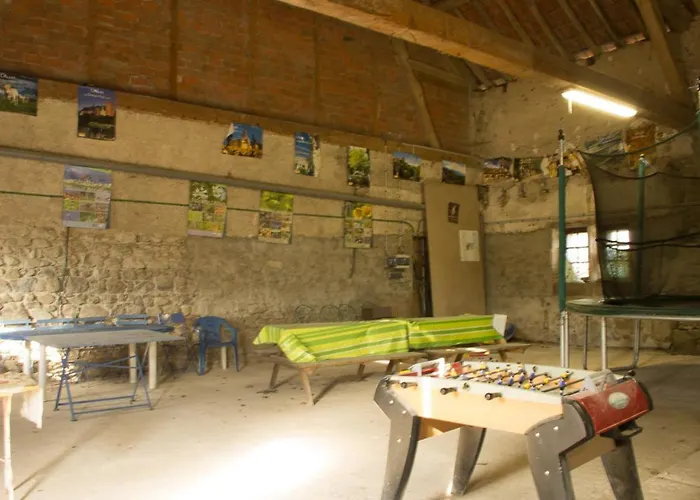 Champetre Avec Piscine Et Wifi A - Fr-1-489-231 Дом отдыха Souvigny